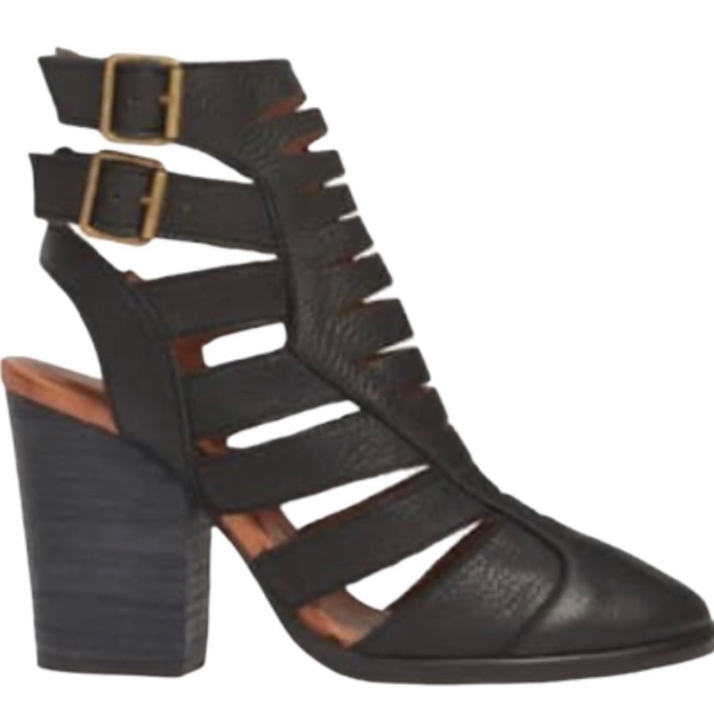 Free People Womens Hayes 500030729 Black Leather Round Toe Ankle Bootie Size 6
